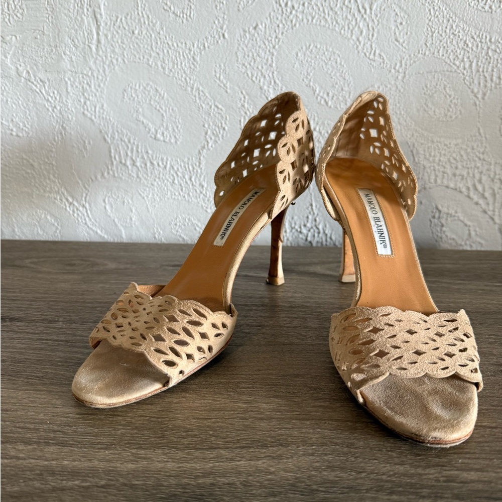 Manolo Blahnik Beige Cutout Heels